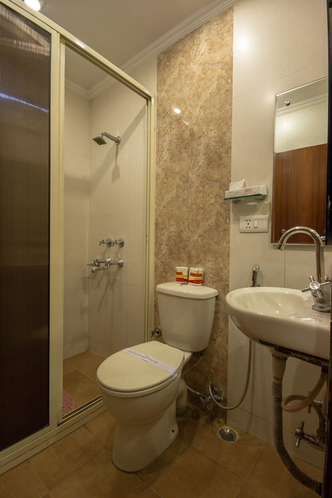 Hotel Aster Inn New Delhi Exterior foto