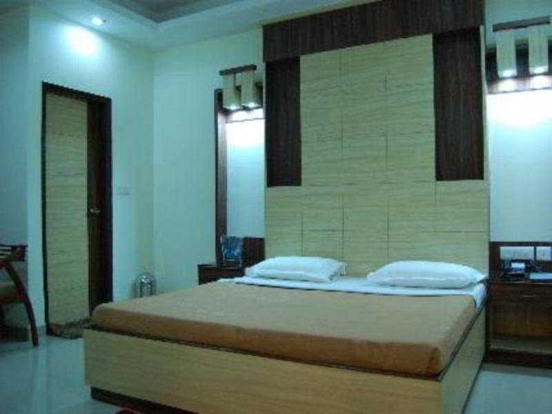 Hotel Aster Inn New Delhi Exterior foto